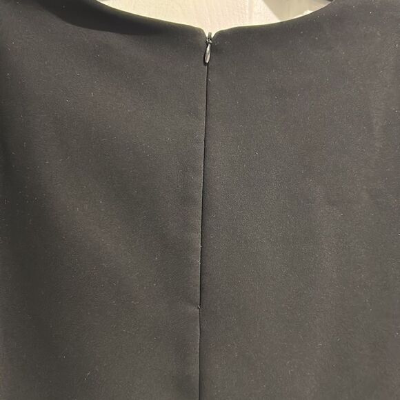 Bailey 44 Top, Size Medium - Picture 5 of 7